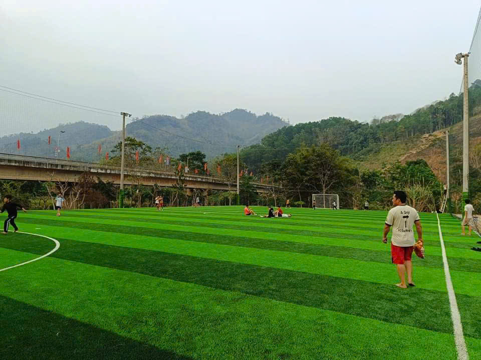 Bảo hành sân cỏ nhân tạo cần ghi rõ trong hợp đồng