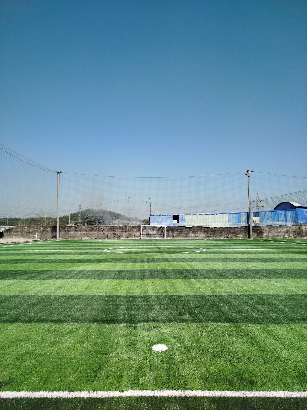 Sân Khuông FC Thủy Nguyên – sân cỏ nhân tạo do đội ngũ Nguyễn Đức Toàn thi công