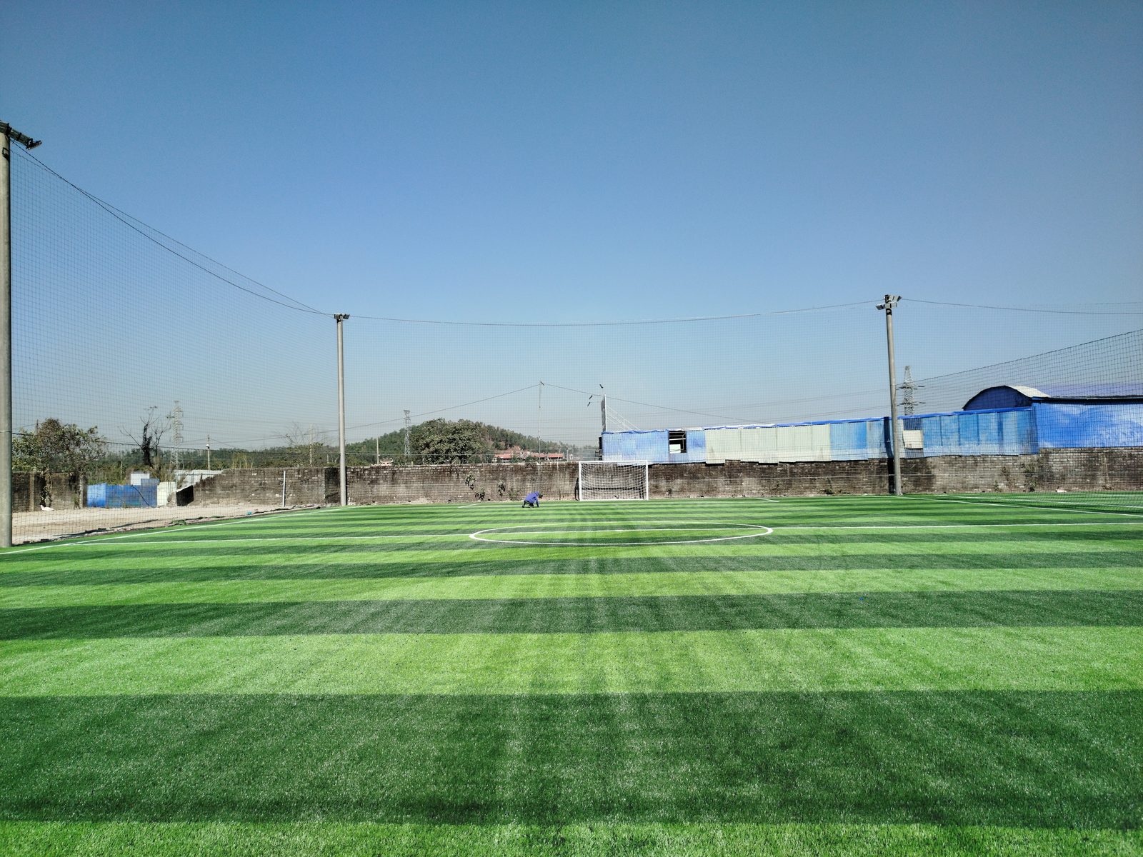 Sân Khuông FC Thủy Nguyên – sân cỏ nhân tạo do đội ngũ Nguyễn Đức Toàn thi công