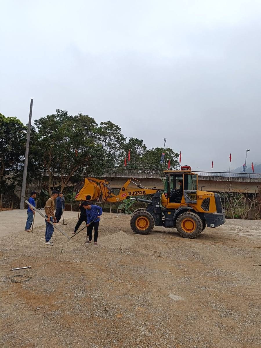 Sân Thiết Vương Tuyên Quang – sân cỏ nhân tạo do đội ngũ Nguyễn Đức Toàn thi công
